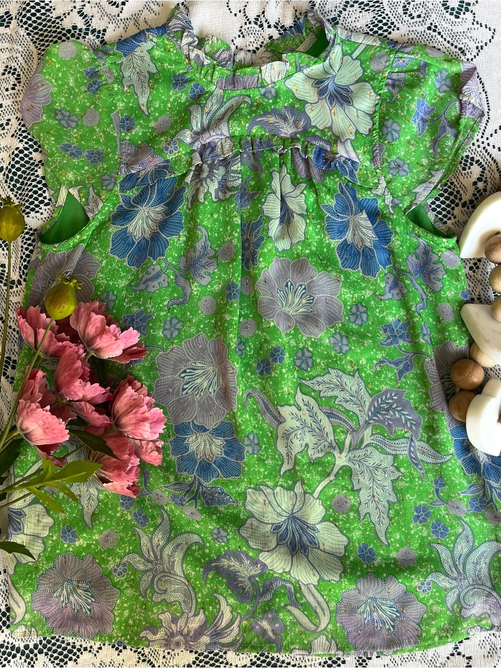 Joie Vinrant Green Floral Ruffle Neck Lined Blouse, Size Medium